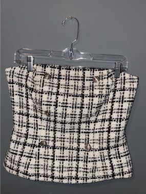 NWT White House Black Market Top
